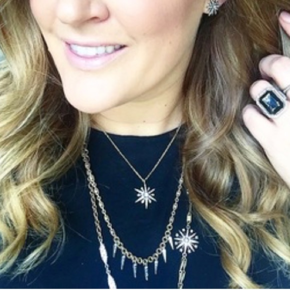 Statement Necklace - Picture 7 of 8